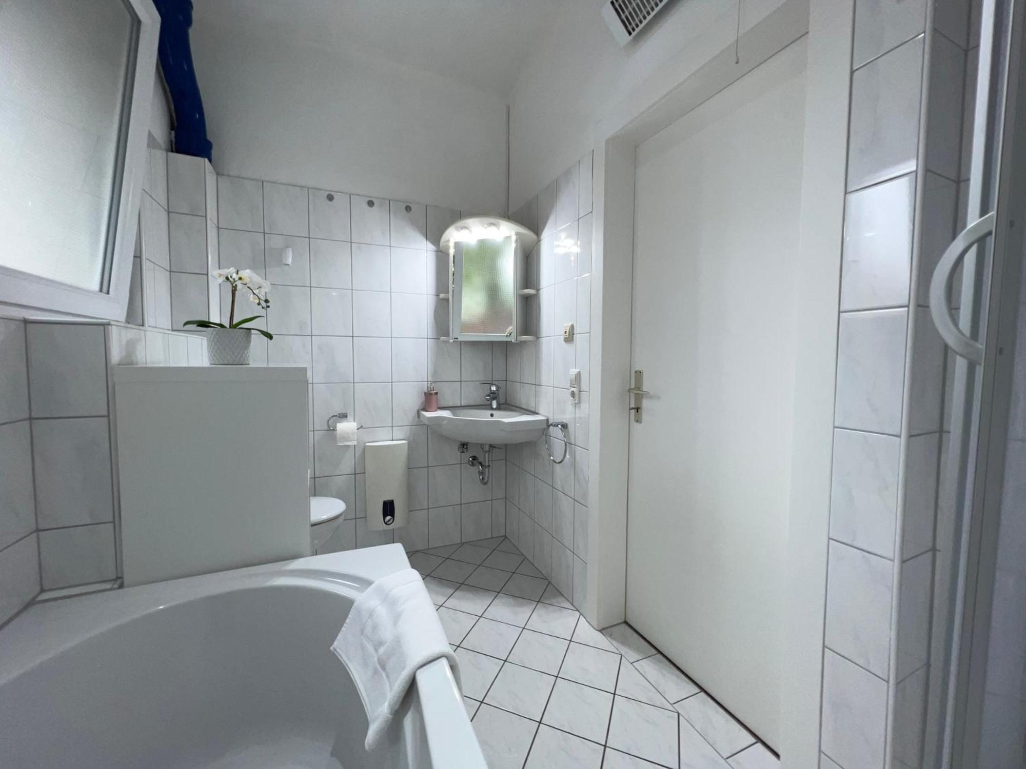 Uebernachten In Grosser Maisonette-Wohnung By Rabe Karlsruhe Eksteriør bilde