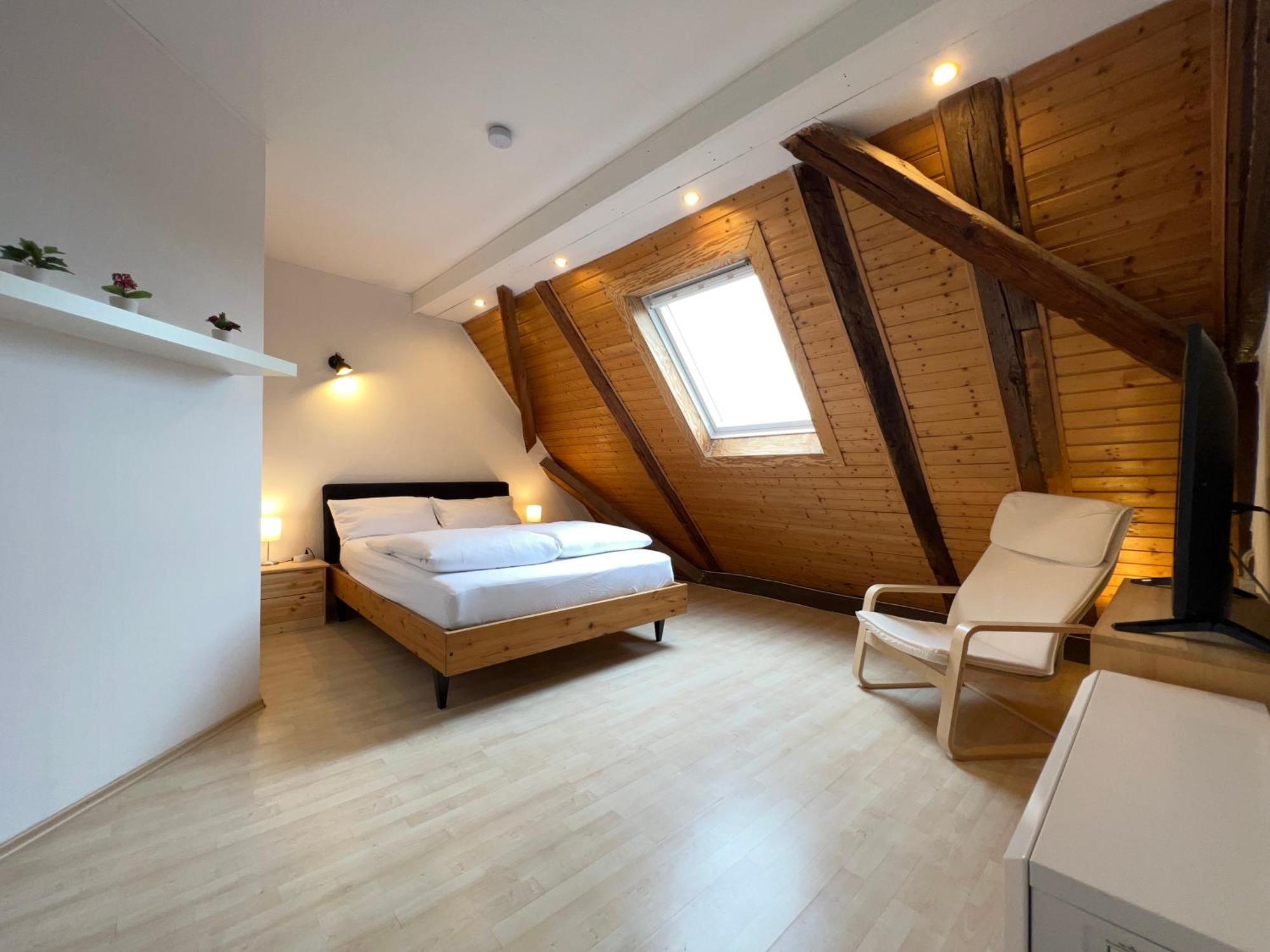 Uebernachten In Grosser Maisonette-Wohnung By Rabe Karlsruhe Eksteriør bilde